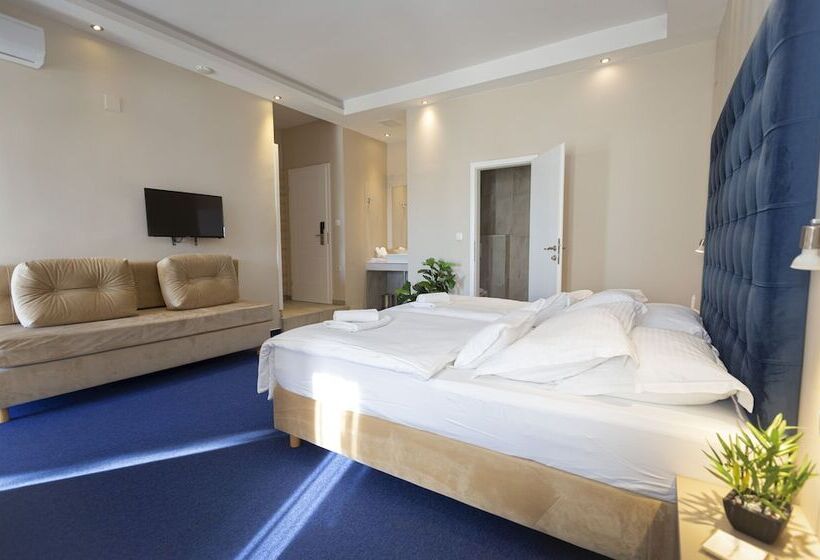 Beach Hotel Božikovina 2