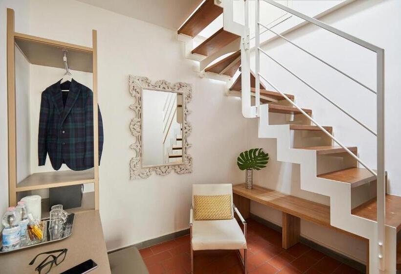 تختخواب و صبحانه Sette Angeli Rooms