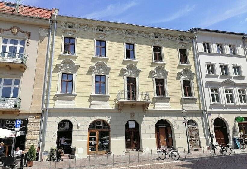 Globtroter Guest House