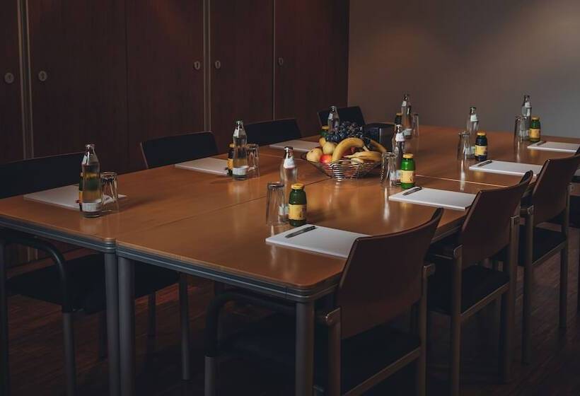 Heinhotel Vienna Airport