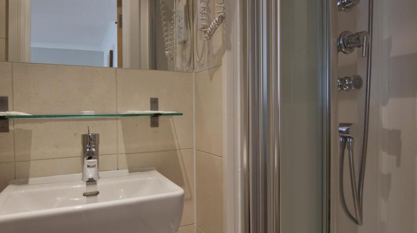 Отель 146 Studios Marylebone