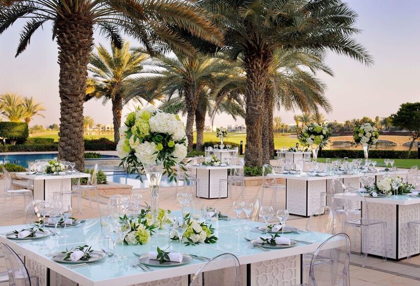 Отель Address Montgomerie