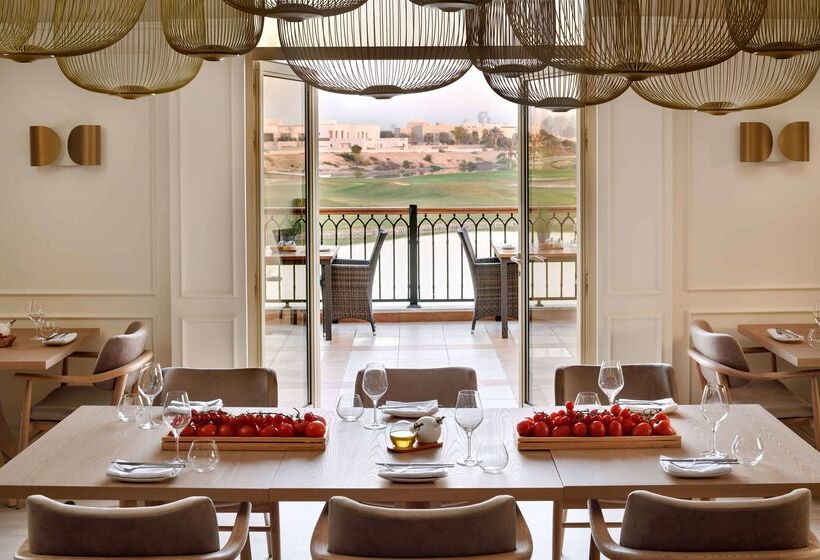 Отель Address Montgomerie