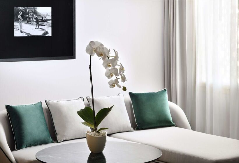 Отель Address Montgomerie