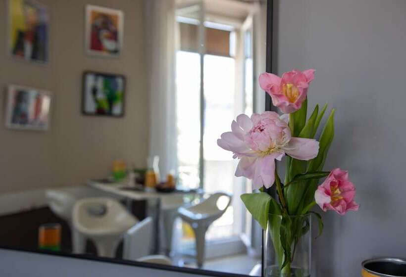 בית מלון כפרי Amiraute