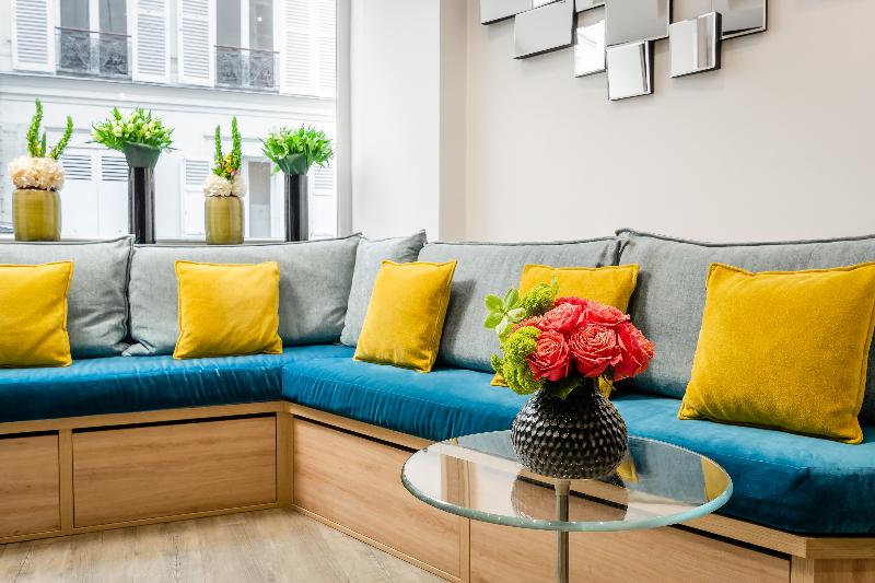 Отель Arc De Triomphe