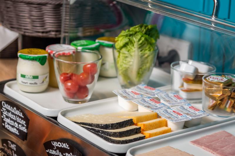 Отель Arc De Triomphe