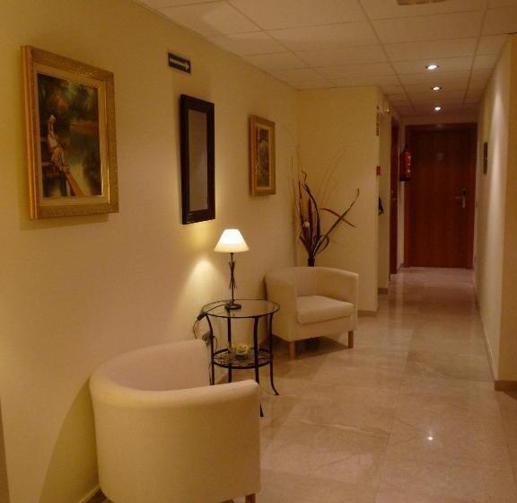 호텔 Avenida El Morell