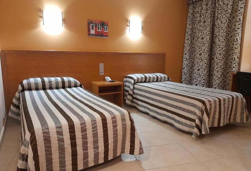 호텔 Avenida El Morell