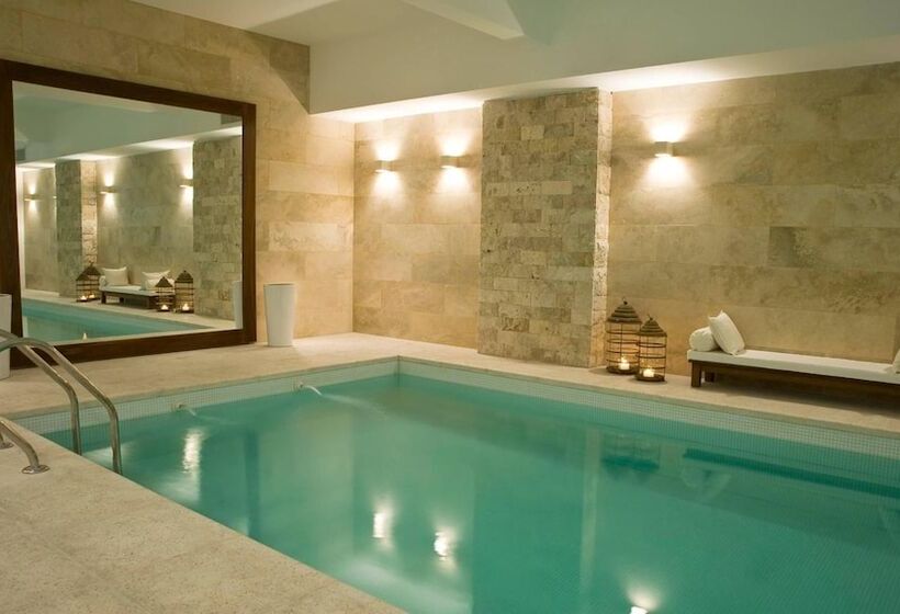 فندق Awwa Suites & Spa