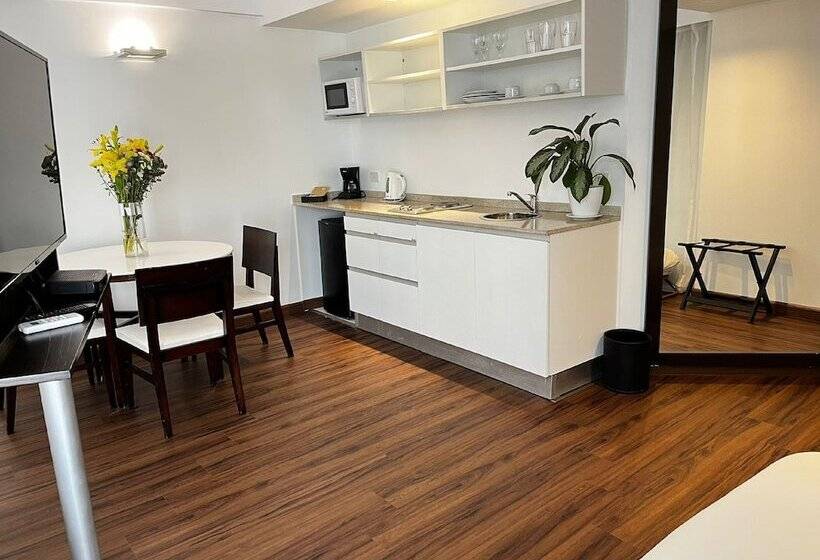 فندق Awwa Suites & Spa