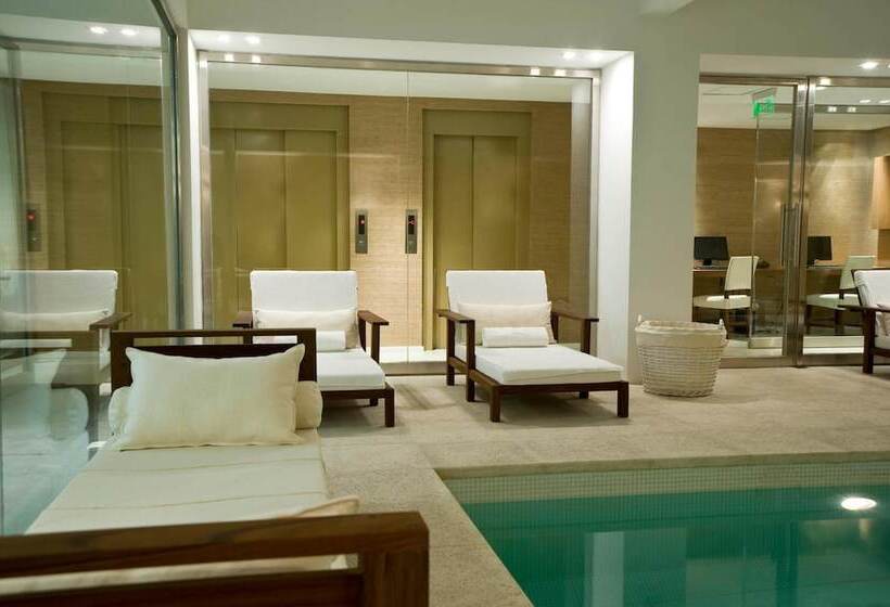 فندق Awwa Suites & Spa
