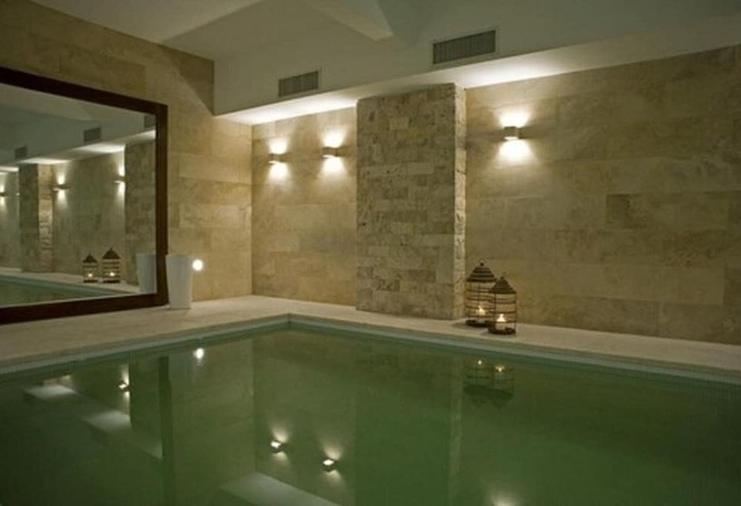 فندق Awwa Suites & Spa