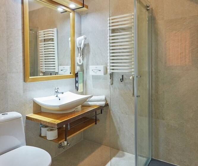 בית מלון כפרי Batory