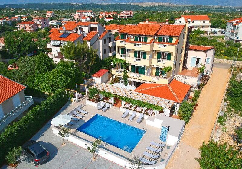 בית מלון כפרי Pansion Villa Bok