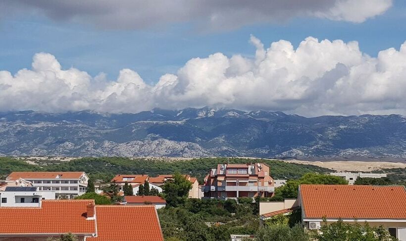 בית מלון כפרי Pansion Villa Bok