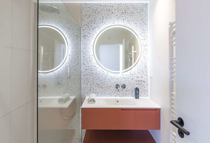 هتل Hôtel Kemaris