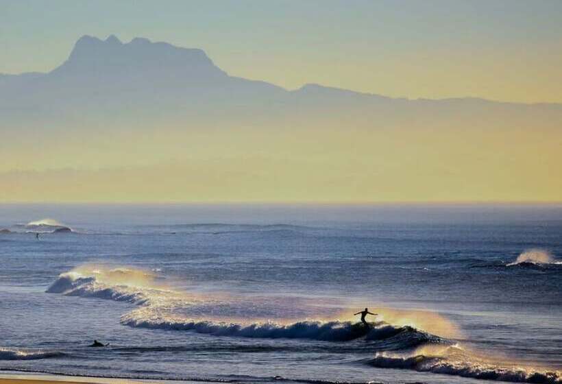 هتل Hôtel Kemaris