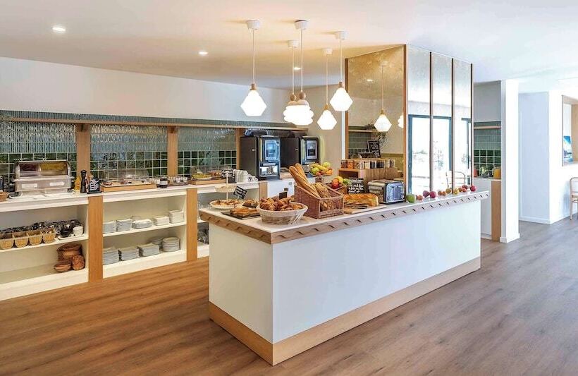 هتل Hôtel Kemaris