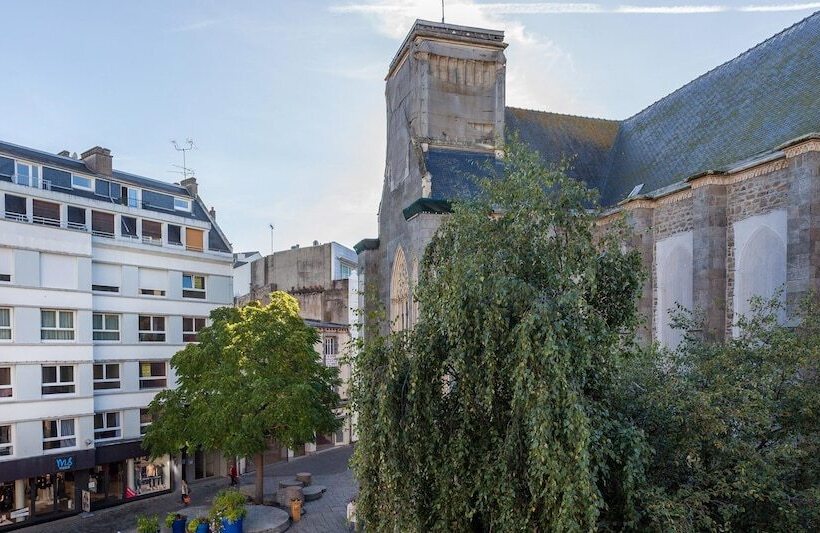 هتل Best Western Le Duguesclin Hôtel Restaurant