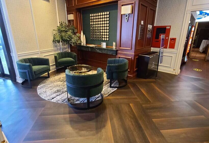 Отель Best Western Queens Gold Coast