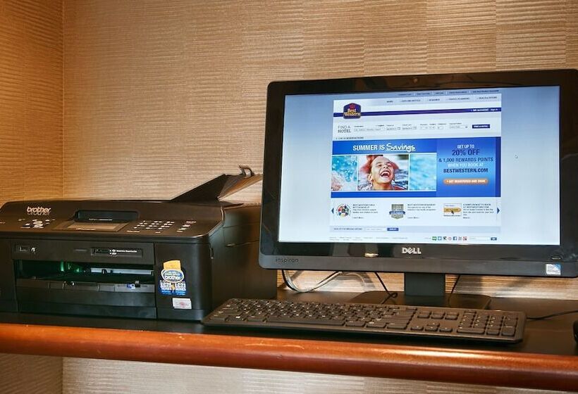 Отель Best Western Queens Gold Coast