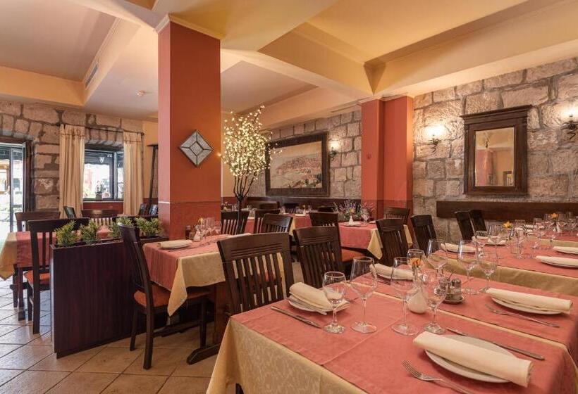 Boutique Hotel Villa Pattiera