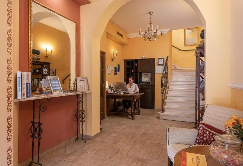 Boutique Hotel Villa Pattiera