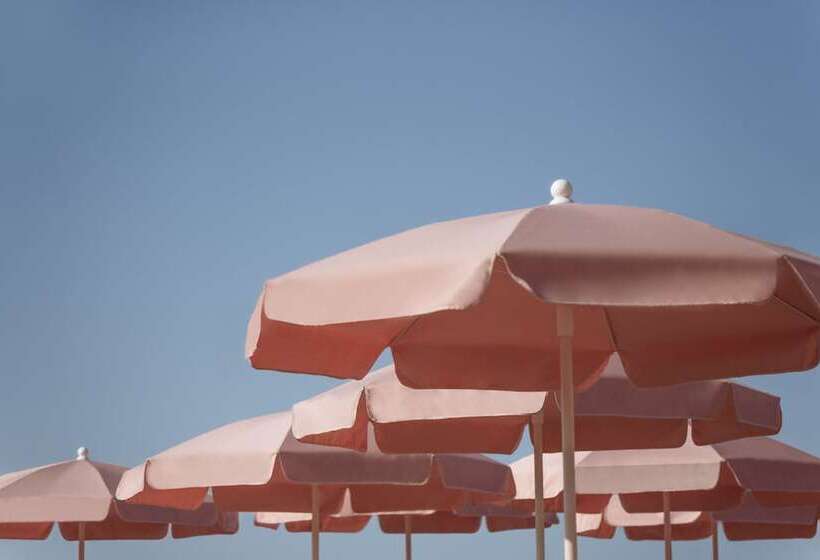 酒店 Cap D Antibes Beach