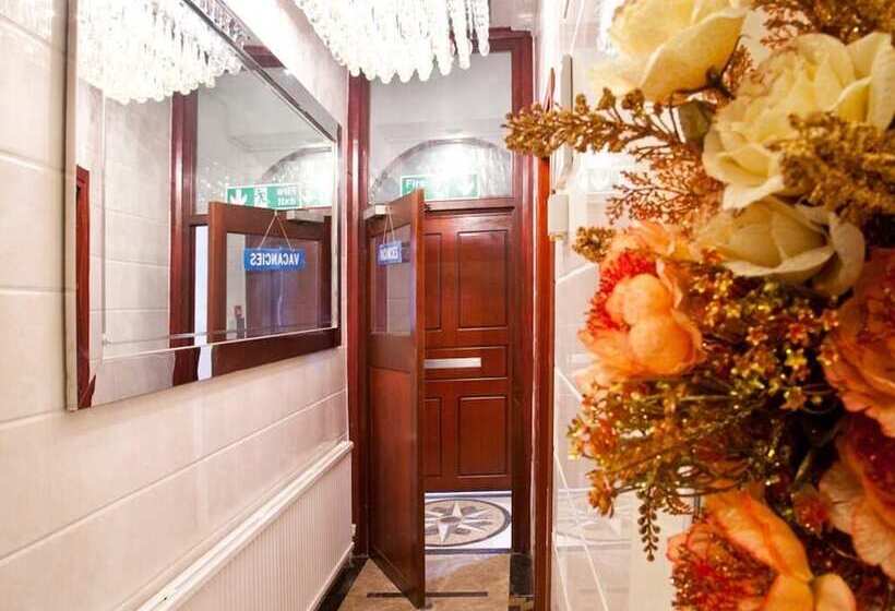 Отель City Inn Russell  Square