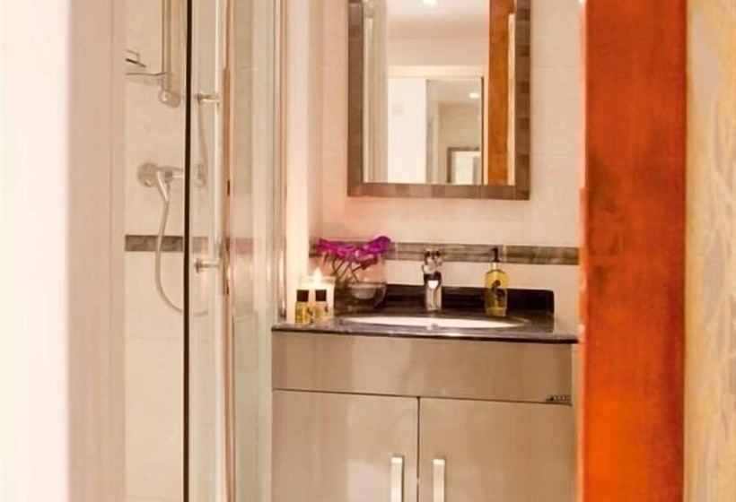 Отель City Inn Russell  Square