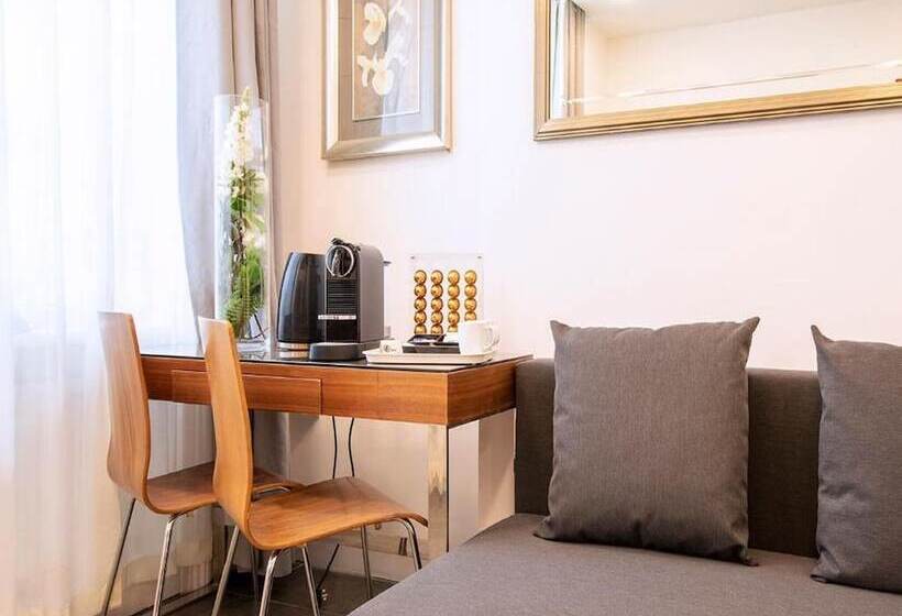 Отель City Inn Russell  Square