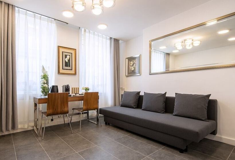 Отель City Inn Russell  Square