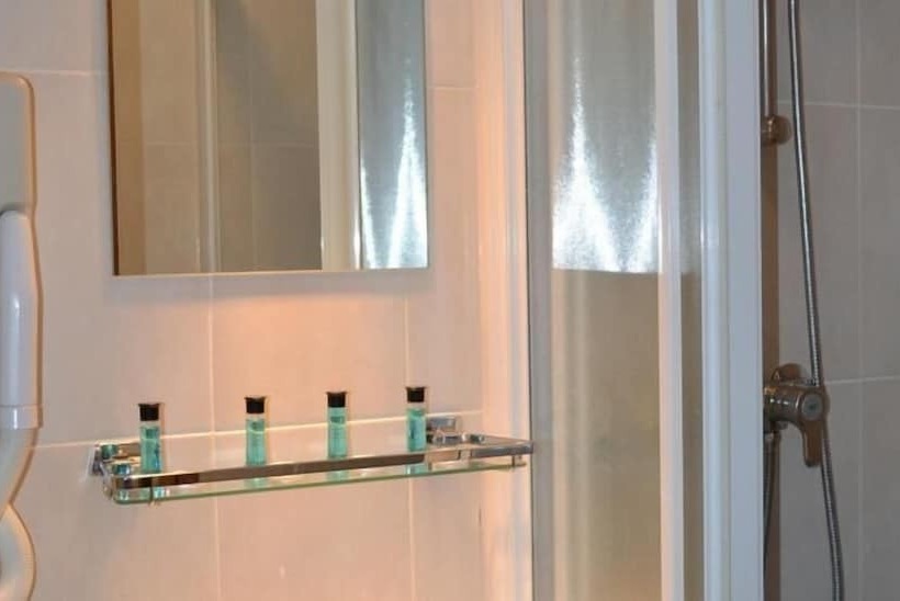 هتل Continental Amsterdam