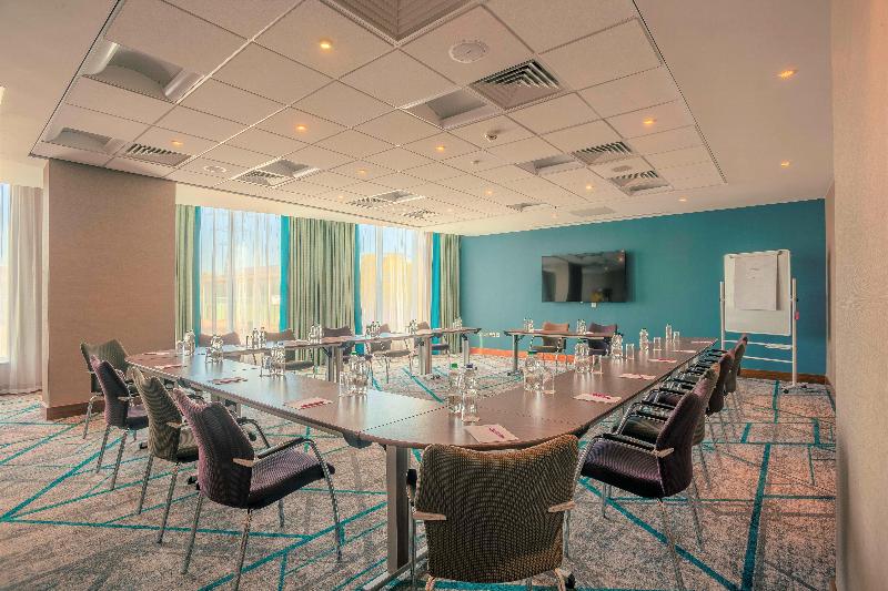 호텔 Crowne Plaza Reading East