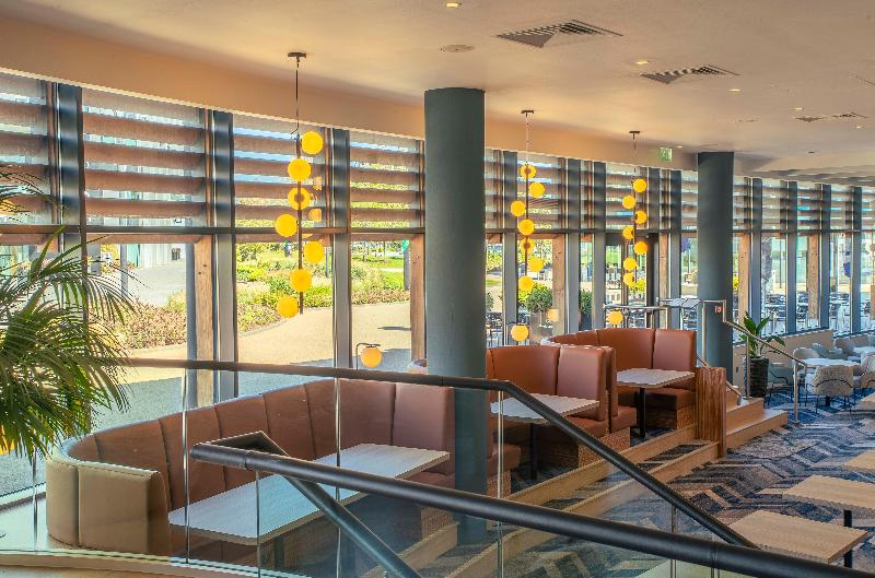 호텔 Crowne Plaza Reading East