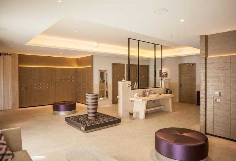 호텔 Le Domaine De Verchant Relais & Châteaux