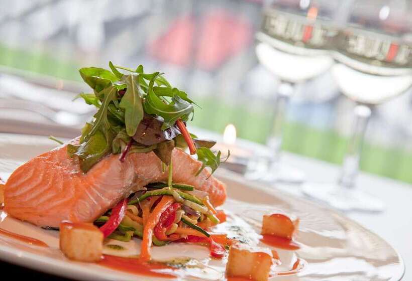 ホテル Doubletree By Hilton  Milton Keynes