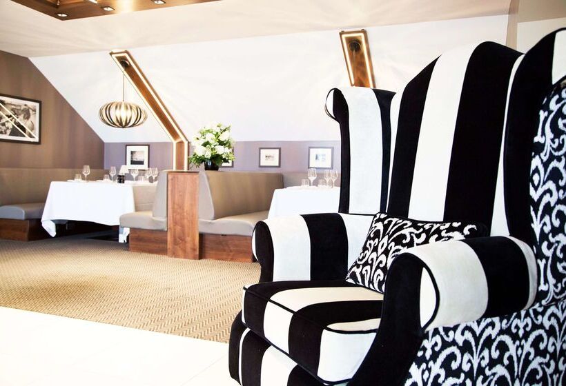 ホテル Doubletree By Hilton  Milton Keynes