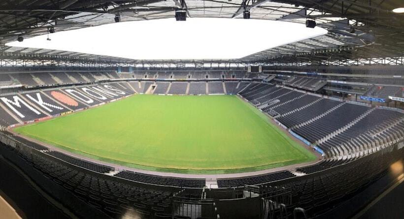 ホテル Doubletree By Hilton  Milton Keynes