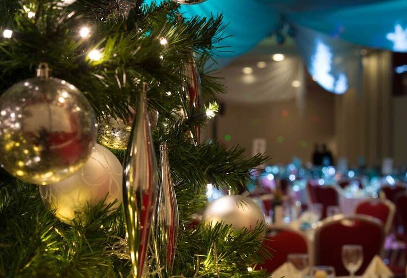 ホテル Doubletree By Hilton  Milton Keynes