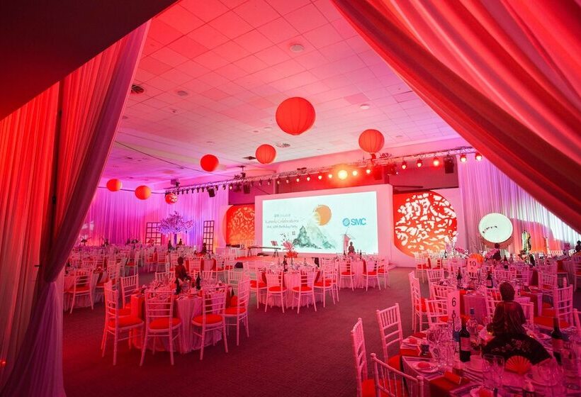 ホテル Doubletree By Hilton  Milton Keynes