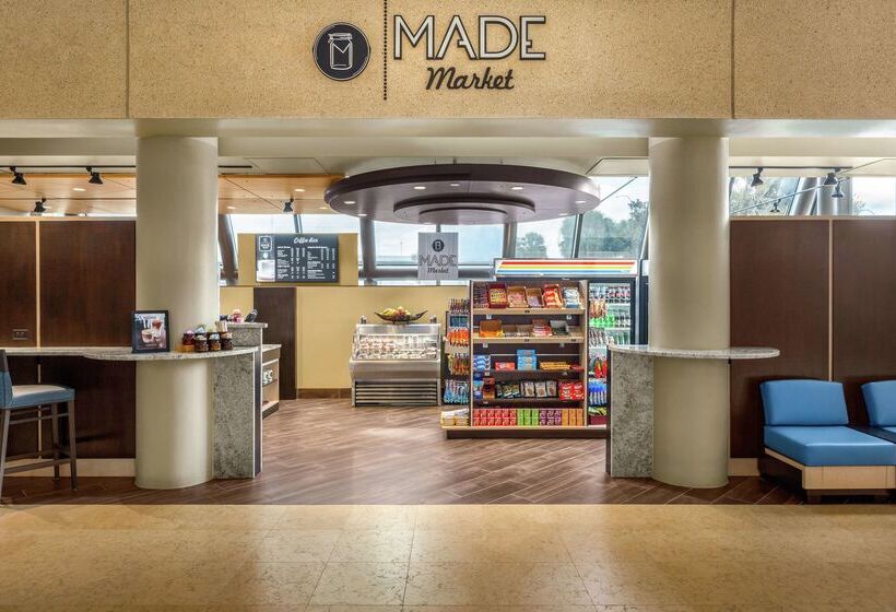 Doubletree By Hilton Hotel Orlando Downtown