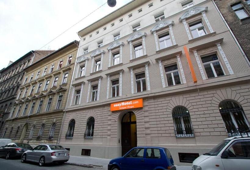 Easyhotel Budapest Oktogon