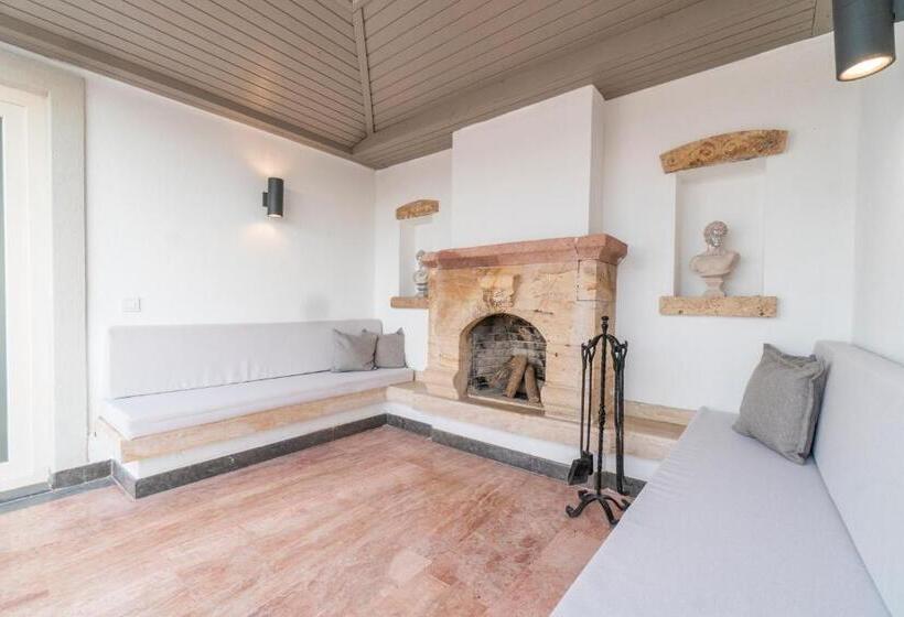 Elementa Boutique Hotel   Adults Only