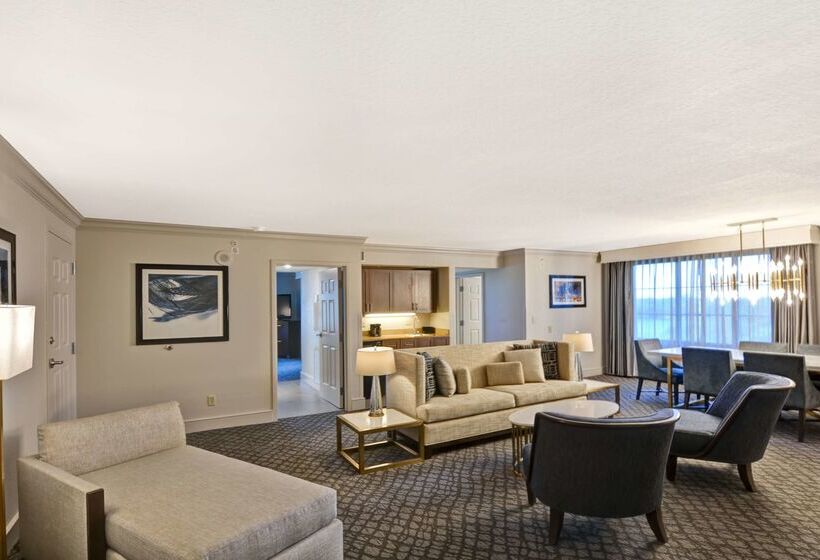 هتل Embassy Suites By Hilton Orlando Downtown