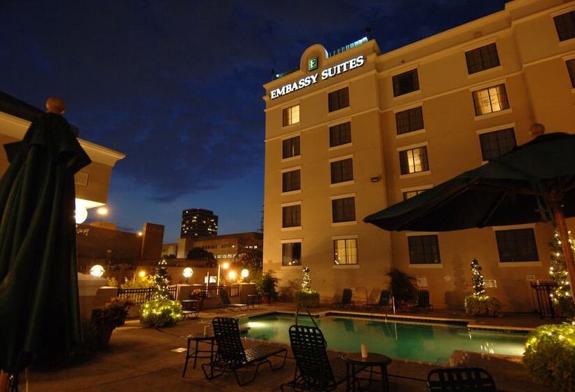 فندق Embassy Suites By Hilton Orlando Downtown