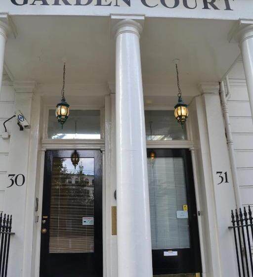 酒店 Garden Court