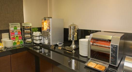 Отель Holiday Inn Express Aberdeen - Exhibition Centre