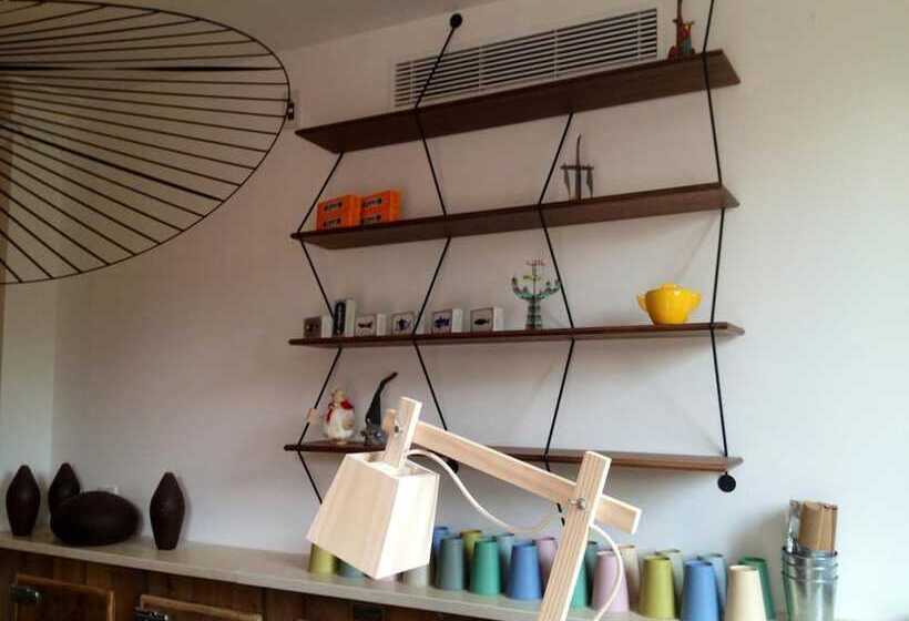 酒店 De La Pinède